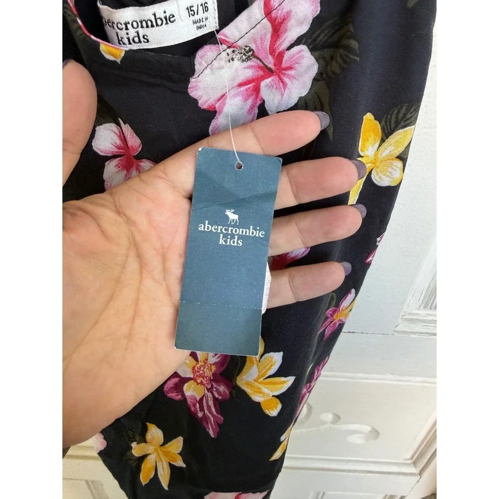 Abercrombie Kids Girls Black Floral Strappy‎ Smocked Cami Top Size 15/16 NEW